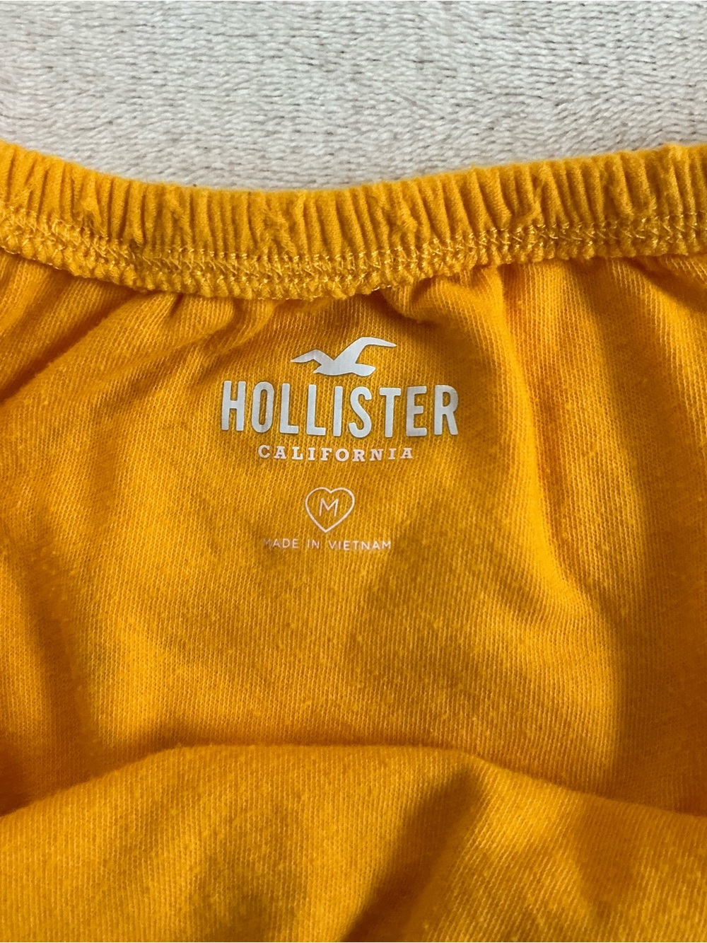 Hollister Smocked Waist Eyelet Embroidery Top Medium - Mustard Puff Sleeve - Picture 9 of 10